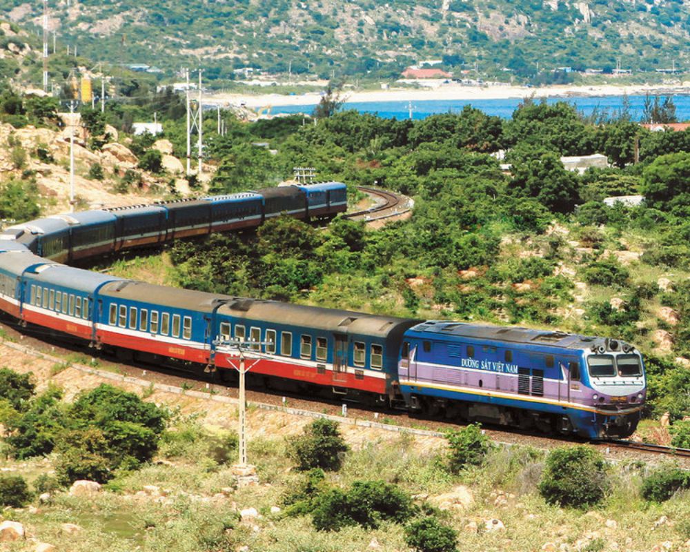 Hanoi to Ha Giang train