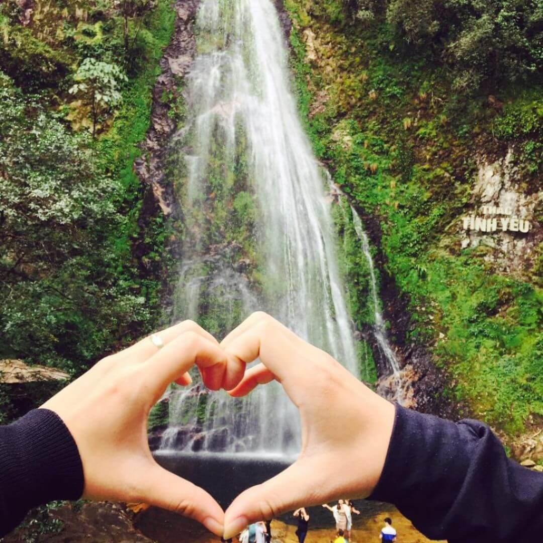 how to get to love waterfall sapa