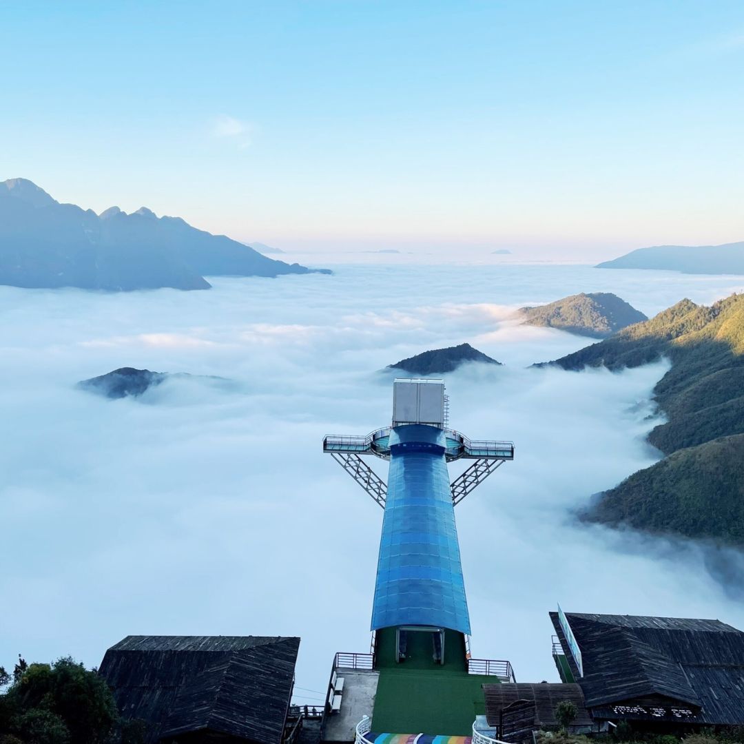 sapa glass bridge entrance fee