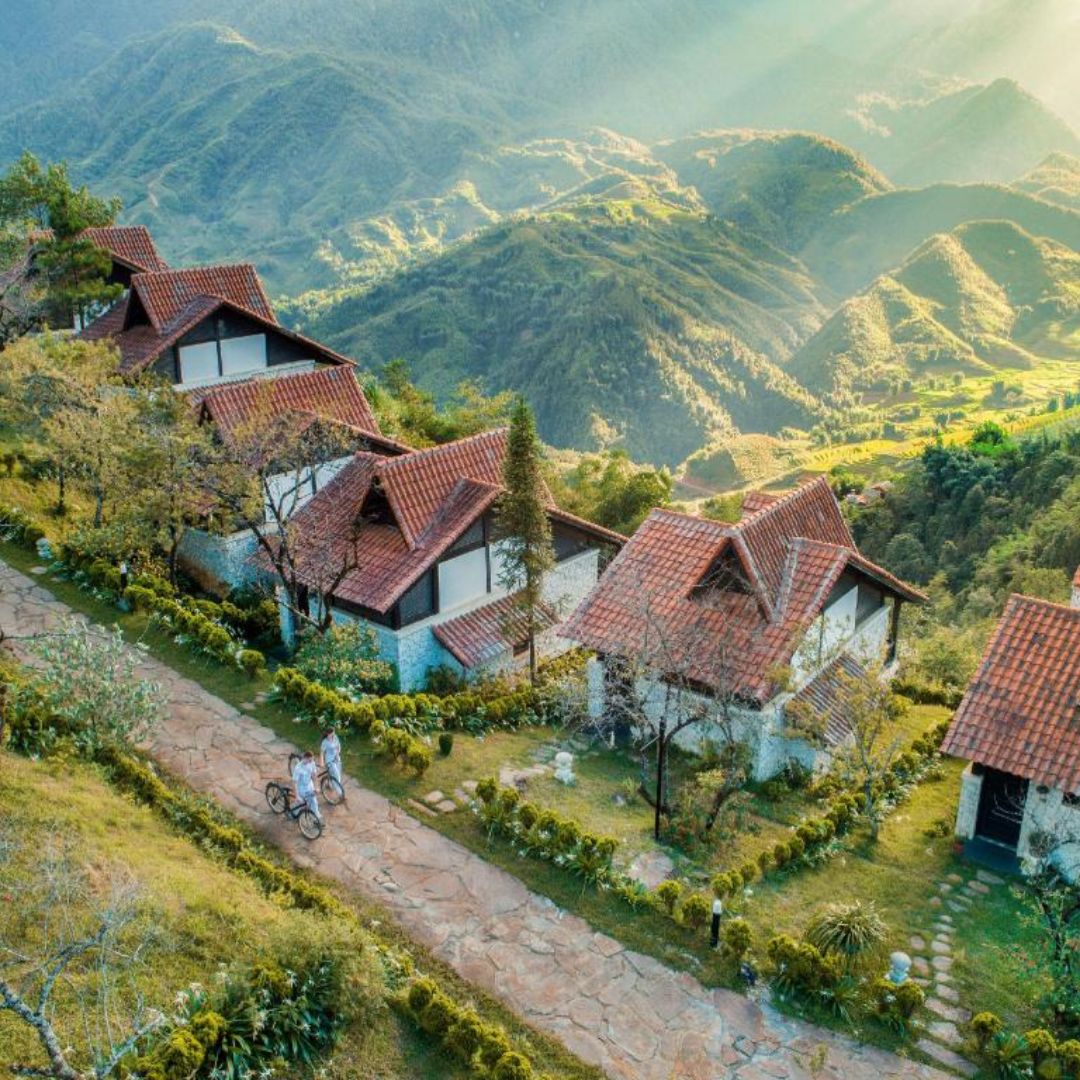 sapa glass bridge tour