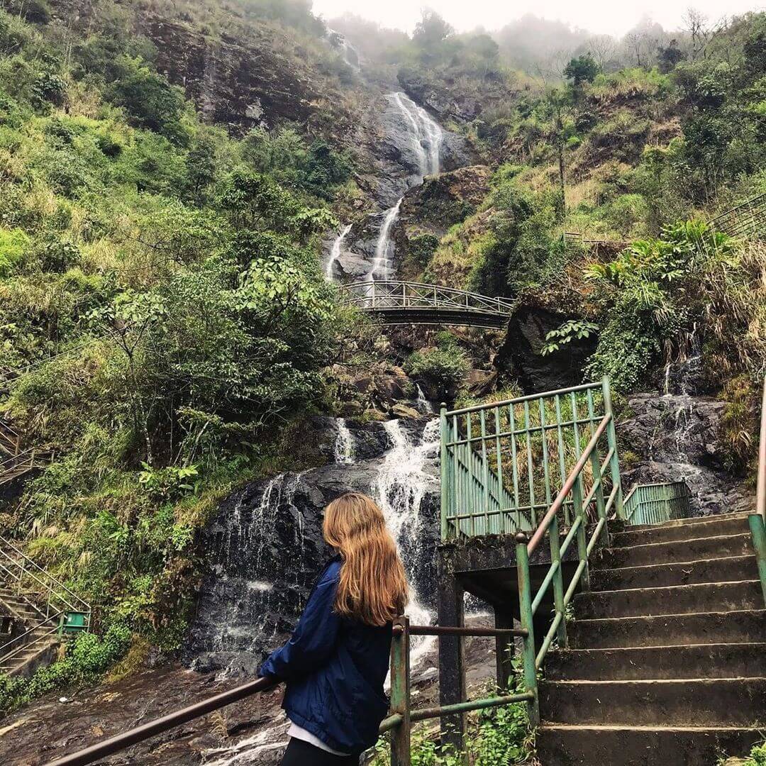 Silver waterfall sapa hike