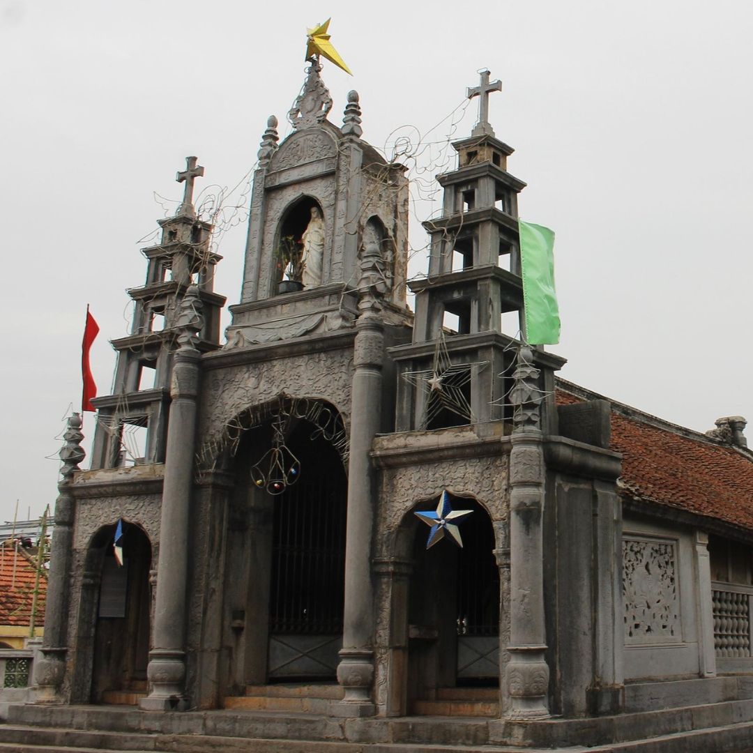 capital cathedral in Ninh Binh 